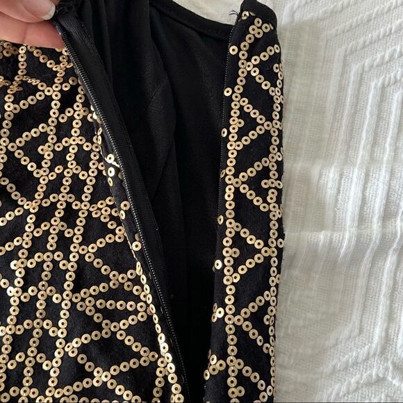 LAUNDRY BY SHELLI SEGAL Black Gold Sequined Sleeveless Sheath Dress Size M - Picture 5 of 7